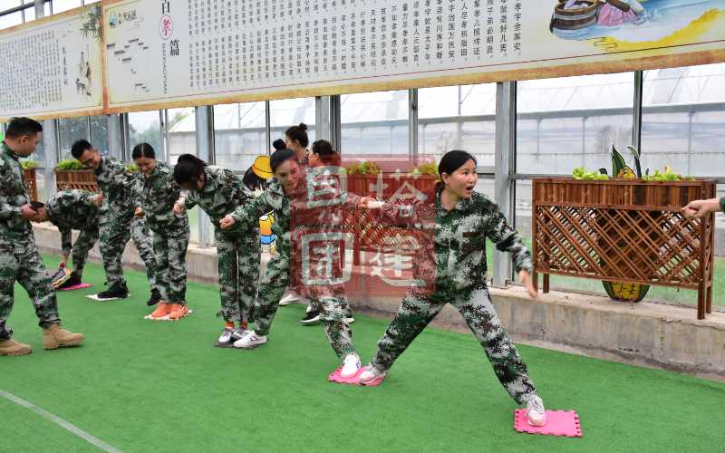 镇江团建活动实景图_贝塔团建