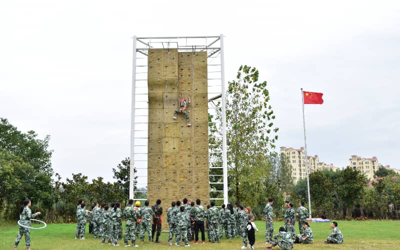 镇江团建活动实景图_贝塔团建