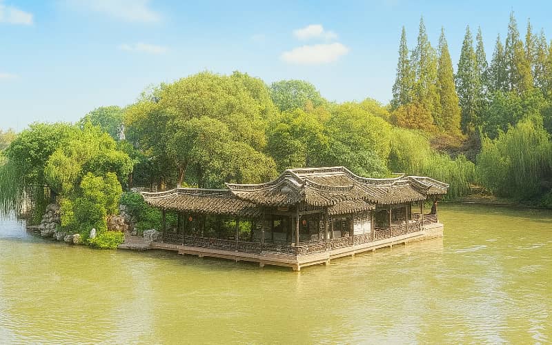 扬州有哪些军事院校-扬州适合团建的地方有哪些地方-扬州瘦西湖拓展基地