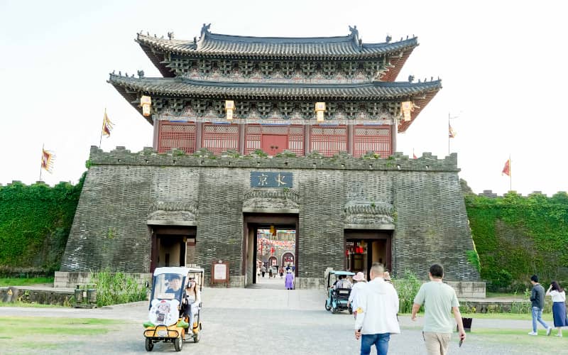 镇江团建活动实景图_贝塔团建