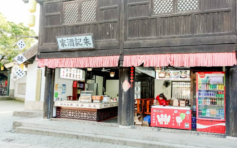 镇江团建活动实景图_贝塔团建