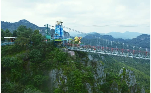 安徽芜湖马仁奇峰拓展基地-杭州有哪些团建活动-杭州团建地点