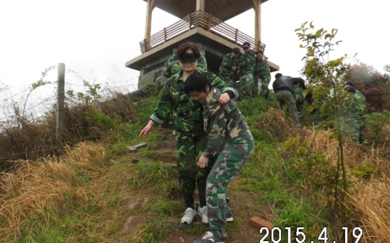 杭州团建项目-风雨人生路-贝塔团建